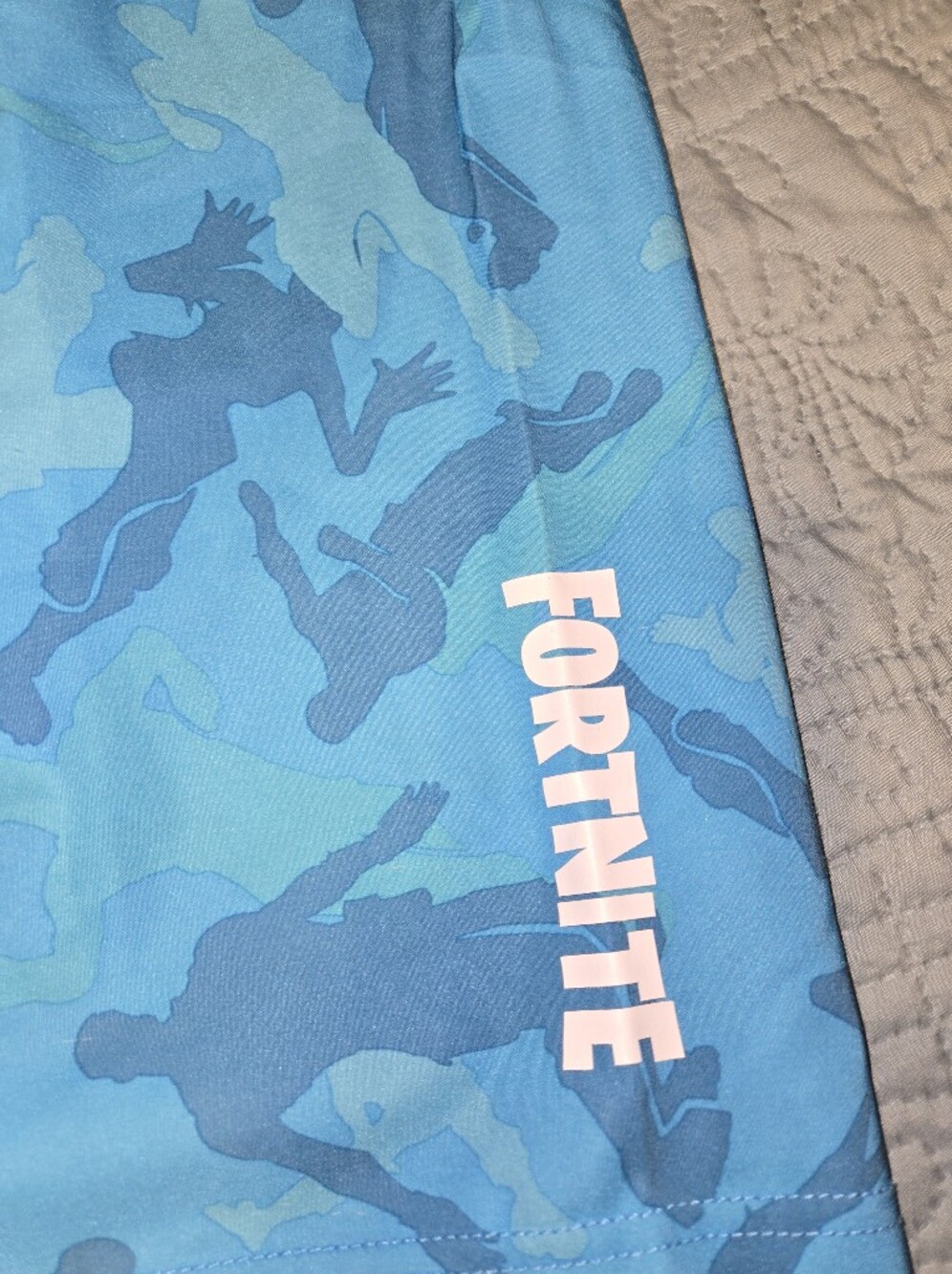 Fortnite Boy's L 10 - 12 Bundle 2 Shorts 1 Shirt - Picture 2 of 12